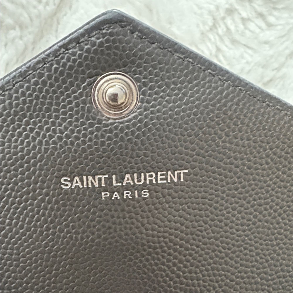 Yves Saint Laurent Gray Chevron Clutch with Silver Chain - Picture 14 of 16